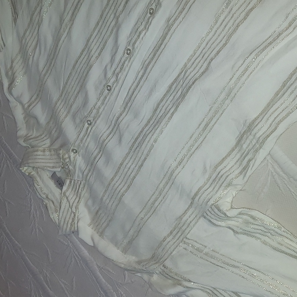 Loft Blouse - Picture 7 of 9